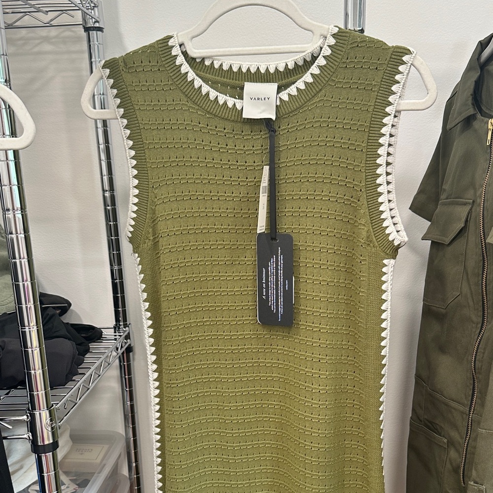 Varley Dwight Olive Green Knit Maxi Dress with White Trim - Picture 4 of 10